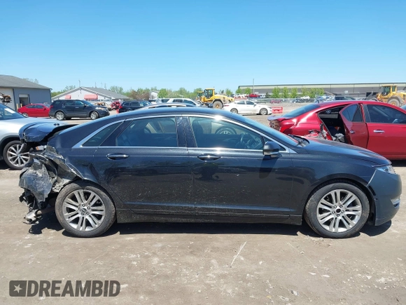 2015 Lincoln MKZ with VIN 3LN6L2J96FR625761, listed as a IAAI auction lot 42235387 with 132,183 mi miles and . Bid and sale history available at DreamBid. Image 13.