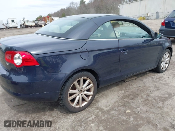 2011 Volkswagen Eos Komfort с VIN WVWBA7AH5BV001475, выставлен на аукционе IAAI как лот 41881190 с пробегом 237 064 миль миль и . История ставок и продаж доступна на DreamBid. Изображение 4.