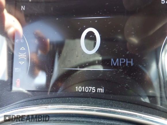 2015 Jeep Grand Cherokee Summit with VIN 1C4RJFJG1FC797711, listed as a IAAI auction lot 42026431 with 101,075 mi miles and . Bid and sale history available at DreamBid. Image 16.