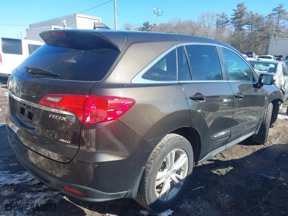 2014 Acura RDX with VIN 5J8TB4H31EL024733, listed as a IAAI auction lot 41607112 with 143301 miles. Bid and sale history available at carsss.com. Image 4.