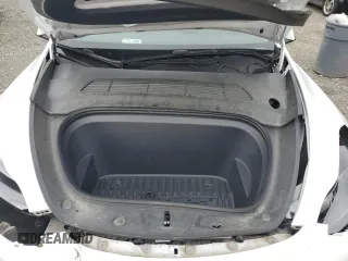 2022 Tesla Model Y Performance with VIN 7SAYGDEFXNF396758, listed as a Copart auction lot 59006365 with 47,882 mi miles and Salvage title. Bid and sale history available at DreamBid. Image 12.