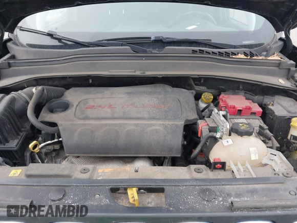 2018 Jeep Renegade Latitude with VIN ZACCJBBB4JPJ07324, listed as a IAAI auction lot 41854706 with 61,257 mi miles and . Bid and sale history available at carsss.com. Image 10.