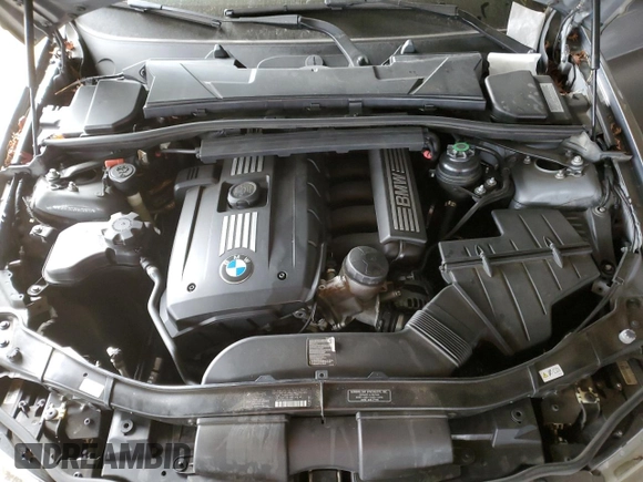 2011 BMW 3 Series 328i with VIN WBAUT9C58BA191813, listed as a Copart auction lot 42490805 with 120,328 mi miles and Salvage title. Bid and sale history available at DreamBid. Image 11.
