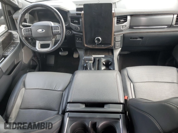 2022 Ford F-150 Lightning Pro z VIN 1FT6W1EV4NWG14041, wystawiony jako Copart lot #85252844 z przebiegiem 31 093 mil mil oraz Szkoda całkowita • Salvage title. Historia ofert i sprzedaży dostępna na DreamBid. Obrazek 8.