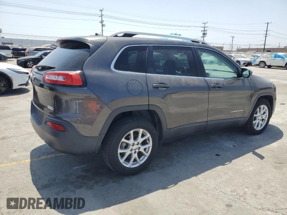 2017 Jeep Cherokee Latitude с VIN 1C4PJLCB5HW644502, выставлен на аукционе Copart как лот 60356045 с пробегом 63 156 миль миль и Списание • Salvage title. История ставок и продаж доступна на DreamBid. Изображение 3.