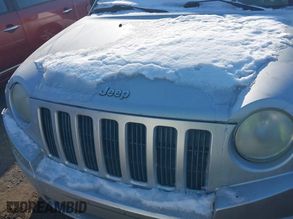 2007 Jeep Compass Sport with VIN 1J8FF47W47D396942, listed as a IAAI auction lot 41403901 with 999,999 mi miles. Bid and sale history available at carsss.com. Image 10.