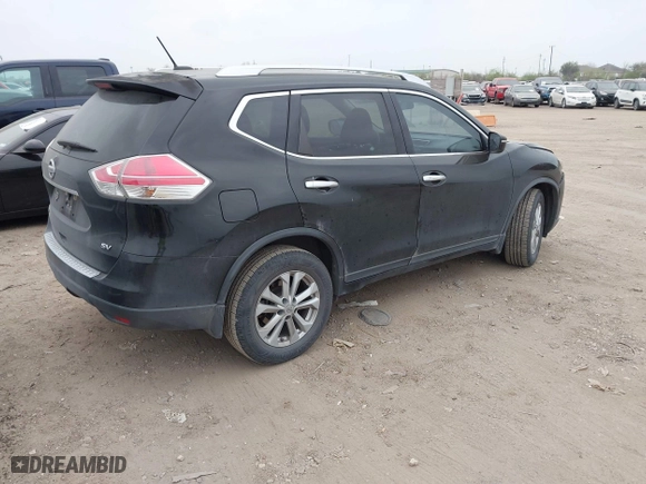 2015 Nissan Rogue S with VIN KNMAT2MT3FP555780, listed as a IAAI auction lot 41794398 with 124,681 mi miles. Bid and sale history available at carsss.com. Image 4.
