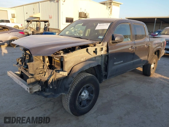 2021 Toyota Tacoma SR z VIN 3TYAX5GN2MT020997, wystawiony jako IAAI lot #40991578 z przebiegiem 81 509 mil mil oraz . Historia ofert i sprzedaży dostępna na DreamBid. Obrazek 17.