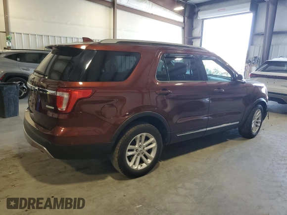 2016 Ford Explorer XLT with VIN 1FM5K7DH1GGC02934, listed as a Copart auction lot 50615055 with 160,821 mi miles and Salvage Title. Bid and sale history available at DreamBid. Image 3.