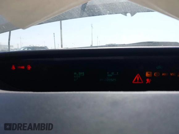 2007 Toyota Prius with VIN JTDKB20U177665184, listed as a IAAI auction lot 42673560 with 209,925 mi miles and . Bid and sale history available at DreamBid. Image 7.