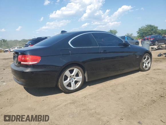 2009 BMW 3 Series 328i xDrive z VIN WBAWV53579P079832, wystawiony jako Copart lot #63805945 z przebiegiem 185 963 mil mil oraz Czysty tytuł • Clean title. Historia ofert i sprzedaży dostępna na DreamBid. Obrazek 3.