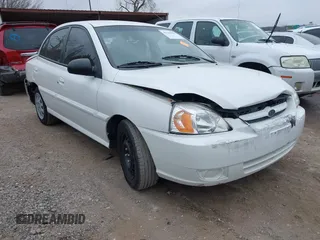 2005 Kia Rio with VIN KNADC125856400669, listed as a IAAI auction lot 41165059 with 181,338 mi miles. Bid and sale history available at carsss.com. Image 1.