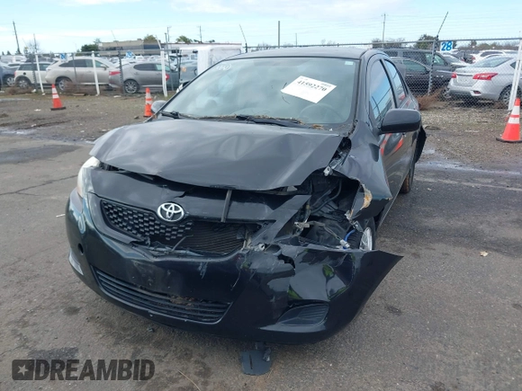 2009 Toyota Yaris z VIN JTDBT903791317263, wystawiony jako IAAI lot #41592270 z przebiegiem 121 283 mil mil oraz . Historia ofert i sprzedaży dostępna na DreamBid. Obrazek 6.