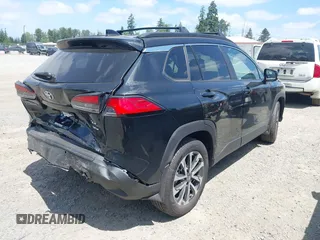 2025 Toyota Corolla Cross XLE with VIN 7MUDAABG4SV132327, listed as a IAAI auction lot 42500170 with 1,011 mi miles and . Bid and sale history available at DreamBid. Image 4.
