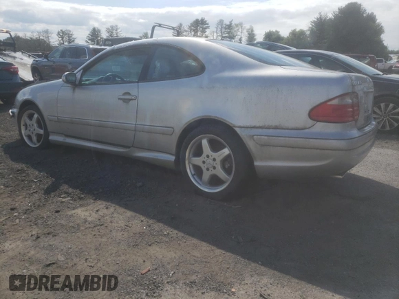 2002 Mercedes-Benz CLK 320/430 with VIN WDBLJ70G92F201684, listed as a Copart auction lot 58560824 with 92,983 mi miles and Non Repairable. Bid and sale history available at DreamBid. Image 2.