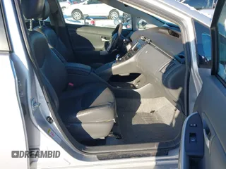 2010 Toyota Prius II with VIN JTDKN3DU6A0124624, listed as a IAAI auction lot 41587243 with 238,739 mi miles. Bid and sale history available at carsss.com. Image 5.