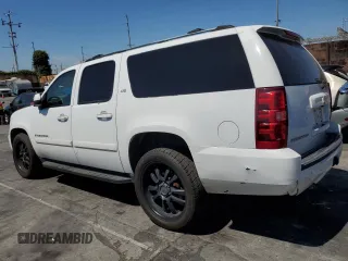 2007 Chevrolet Suburban LT z VIN 1GNFC16J17J183881, wystawiony jako Copart lot #63805785 z przebiegiem 157 331 mil mil oraz Szkoda całkowita • Salvage title. Historia ofert i sprzedaży dostępna na DreamBid. Obrazek 2.