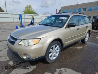 2008 Subaru Outback i z VIN 4S4BP61C486312763, wystawiony jako Copart lot #54933745 z przebiegiem 233 516 mil mil oraz Szkoda całkowita • Salvage title. Historia ofert i sprzedaży dostępna na DreamBid. Obrazek 1.