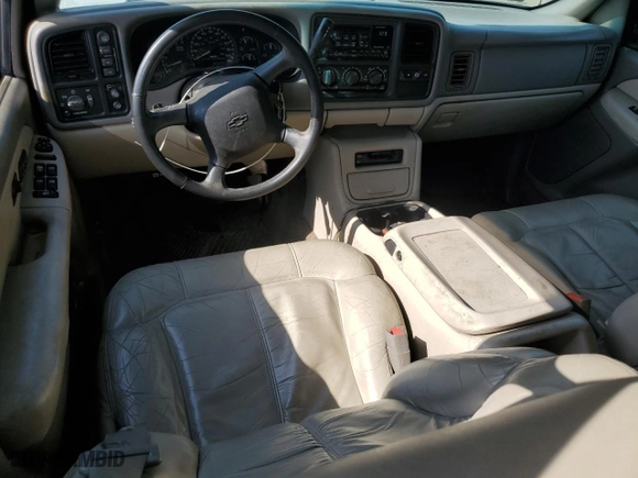 2001 Chevrolet Tahoe LT with VIN 1GNEK13T11J308275, listed as a Copart auction lot 48023235 with 81,516 mi miles and Salvage Title. Bid and sale history available at carsss.com. Image 8.