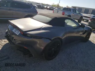 2021 Aston Martin Vantage z VIN SCFSMGBW1MGP05671, wystawiony jako Copart lot #71882173 z przebiegiem 10 940 mil mil oraz . Historia ofert i sprzedaży dostępna na DreamBid. Obrazek 3.