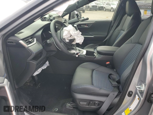 2024 Toyota RAV4 Hybrid XSE with VIN JTME6RFV1RD563804, listed as a Copart auction lot 48415275 with 4,079 mi miles and Salvage Title. Bid and sale history available at DreamBid. Image 7.
