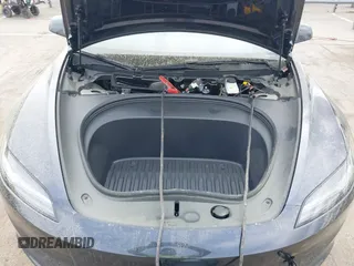2025 Tesla Model 3 Long Range with VIN 5YJ3E1EA5SF890621, listed as a IAAI auction lot 41924915 with 6,528 mi miles and . Bid and sale history available at DreamBid. Image 10.