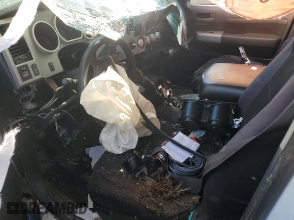 2009 Toyota Tundra 4WD Truck with VIN 5TFBW54179X092767, listed as a Copart auction lot 86620204 with 0 mi miles and Salvage Title. Bid and sale history available at carsss.com. Image 7.