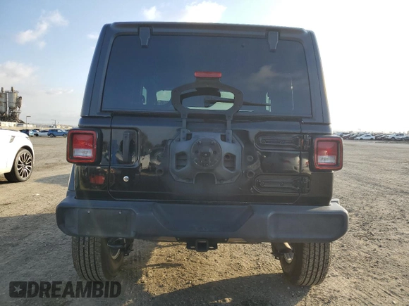 2018 Jeep Wrangler Sport S with VIN 1C4GJXAG4JW161238, listed as a Copart auction lot 42448695 with 87,003 mi miles and Salvage title. Bid and sale history available at DreamBid. Image 6.