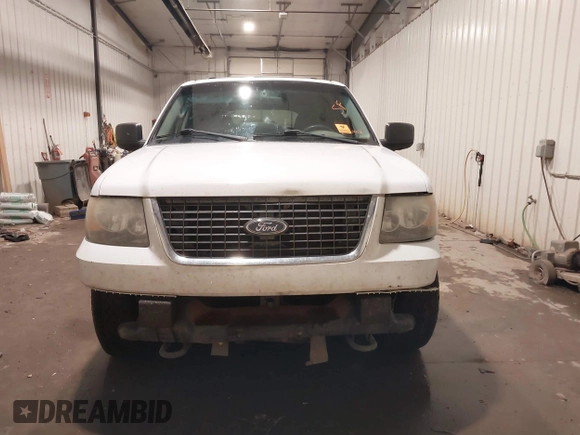 2003 Ford Expedition Special Service z VIN 1FMPU16L63LB50445, wystawiony jako IAAI lot #41445377 z przebiegiem 206 264 mil mil oraz . Historia ofert i sprzedaży dostępna na DreamBid. Obrazek 12.
