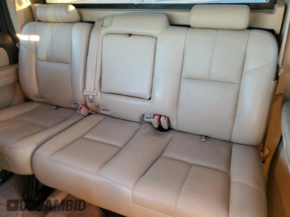 2008 Chevrolet Avalanche LS with VIN 3GNEC12098G265028, listed as a Copart auction lot 88664905 with 123,254 mi miles and Salvage title. Bid and sale history available at DreamBid. Image 10.