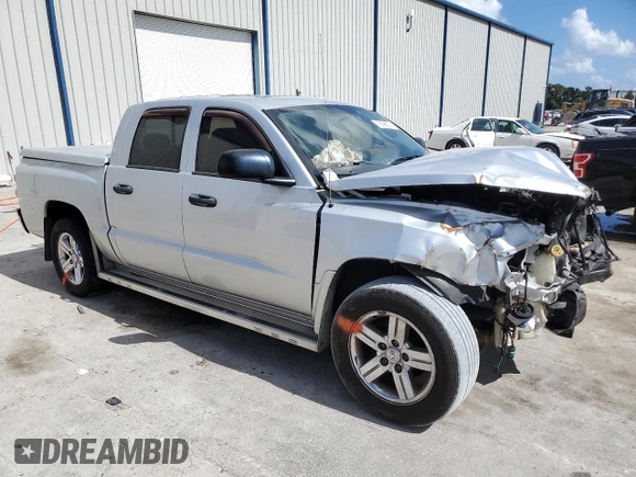 2007 Dodge Dakota SLT with VIN 1D7HE48J17S259061, listed as a Copart auction lot 76098974 with Not Provided miles and Non Repairable. Bid and sale history available at DreamBid. Image 4.