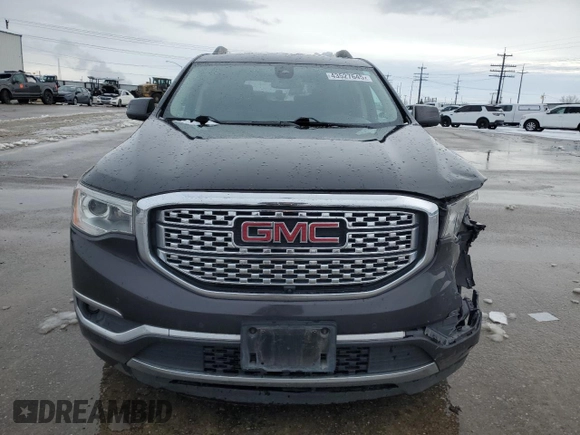 2017 GMC Acadia Denali z VIN 1GKKNXLSXHZ326755, wystawiony jako Copart lot #43527645 z przebiegiem 142 043 mil mil oraz Szkoda całkowita • Salvage title. Historia ofert i sprzedaży dostępna na DreamBid. Obrazek 5.