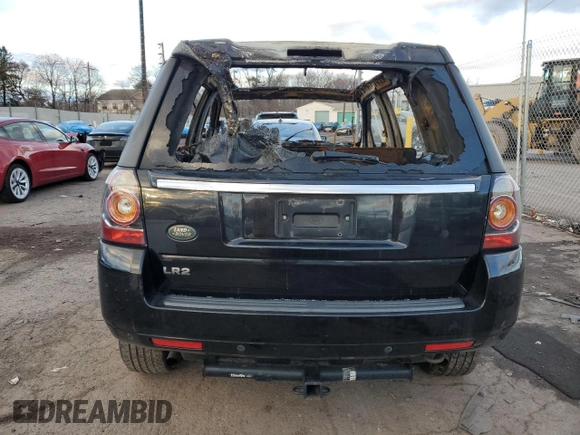 2014 Land Rover LR2 z VIN SALFR2BGXEH415799, wystawiony jako Copart lot #48198335 z przebiegiem Nie podano mil oraz Szkoda całkowita • Salvage title. Historia ofert i sprzedaży dostępna na DreamBid. Obrazek 6.