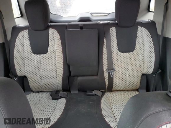 2013 GMC Terrain SLE with VIN 2GKFLREKXD6219095, listed as a Copart auction lot 52733235 with 109,385 mi miles and Clean Title. Bid and sale history available at carsss.com. Image 10.