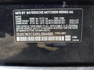 2019 BMW X7 xDrive40i z VIN 5UXCW2C5XKL084486, wystawiony jako IAAI lot #42230283 z przebiegiem 78 975 mil mil oraz . Historia ofert i sprzedaży dostępna na DreamBid. Obrazek 9.