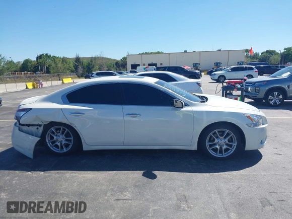 2014 Nissan Maxima SV with VIN 1N4AA5AP9EC457962, listed as a IAAI auction lot 41698090 with 94,451 mi miles and . Bid and sale history available at DreamBid. Image 13.