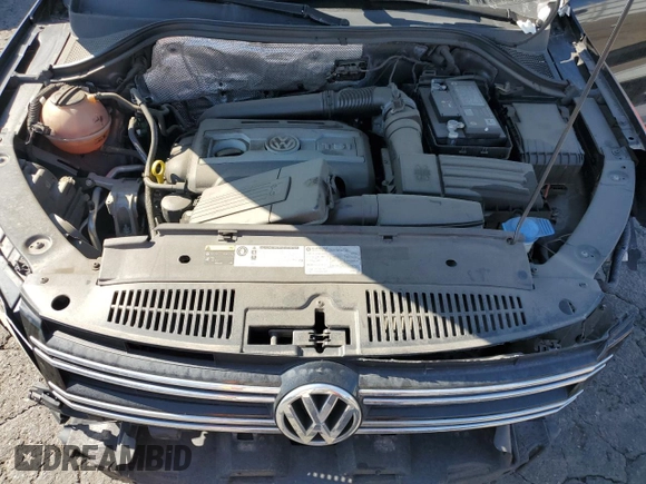 2017 Volkswagen Tiguan S z VIN WVGAV7AX6HK012370, wystawiony jako Copart lot #78956614 z przebiegiem 131 833 mil mil oraz Czysty tytuł • Clean title. Historia ofert i sprzedaży dostępna na DreamBid. Obrazek 12.