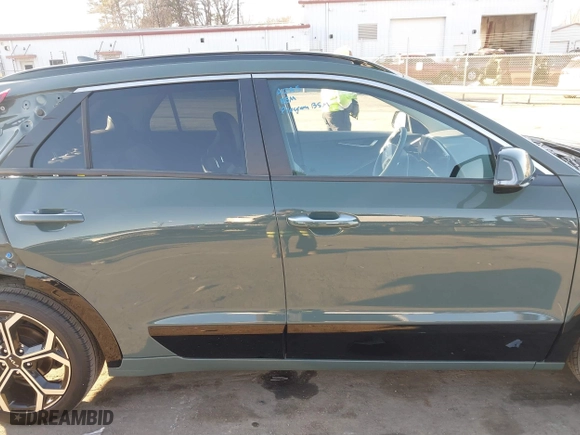 2023 Kia Niro SX Touring with VIN KNDCT3LE2P5039313, listed as a IAAI auction lot 41343948 with 36,808 mi miles. Bid and sale history available at carsss.com. Image 13.