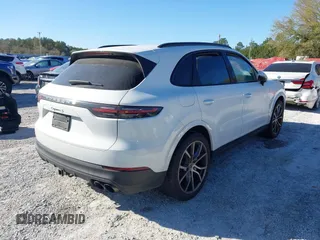 2020 Porsche Cayenne S z VIN WP1AB2AY9LDA28759, wystawiony jako IAAI lot #41832815 z przebiegiem Nie podano mil oraz . Historia ofert i sprzedaży dostępna na DreamBid. Obrazek 4.