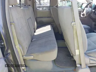 2003 Toyota Tundra SR5 with VIN 5TBBT44183S405902, listed as a IAAI auction lot 41704999 with 220,777 mi miles and . Bid and sale history available at DreamBid. Image 8.