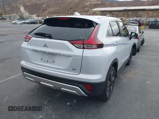 2024 Mitsubishi Eclipse Cross SE с VIN JA4ATWAA3RZ007629, выставлен на аукционе IAAI как лот 41247751 с пробегом 29 232 миль миль и . История ставок и продаж доступна на DreamBid. Изображение 4.