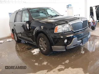 2004 Lincoln Navigator Luxury z VIN 5LMFU28R24LJ32994, wystawiony jako IAAI lot #41264240 z przebiegiem 210 421 mil mil oraz . Historia ofert i sprzedaży dostępna na DreamBid. Obrazek 1.