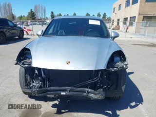 2016 Porsche Cayenne z VIN WP1AA2A24GKA36266, wystawiony jako IAAI lot #41857643 z przebiegiem 109 507 mil mil oraz . Historia ofert i sprzedaży dostępna na DreamBid. Obrazek 6.