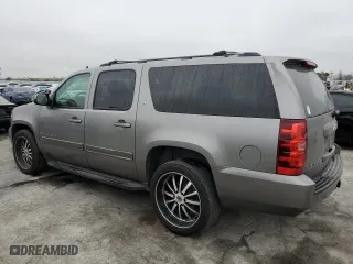 2009 Chevrolet Suburban LT w/2LT with VIN 1GNFC26069R266658, listed as a Copart auction lot 50842325 with 202,852 mi miles and Clean Title. Bid and sale history available at carsss.com. Image 2.