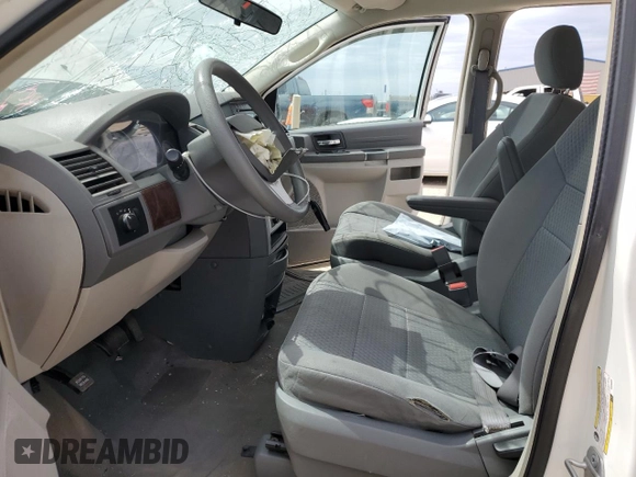 2009 Chrysler Town & Country LX with VIN 2A8HR44E99R639429, listed as a Copart auction lot 72465924 with 152,750 mi miles and Salvage Title. Bid and sale history available at DreamBid. Image 7.