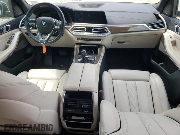 2021 BMW X5 xDrive40i z VIN 5UXCR6C0XM9E79726, wystawiony jako Copart lot #53889335 z przebiegiem 64 221 mil mil oraz Szkoda całkowita • Salvage title. Historia ofert i sprzedaży dostępna na DreamBid. Obrazek 8.