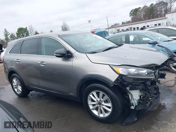 2019 Kia Sorento S V6 with VIN 5XYPGDA53KG482987, listed as a IAAI auction lot 41519965 with 95,708 mi miles. Bid and sale history available at carsss.com. Image 14.