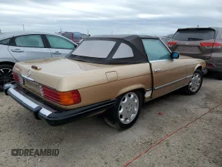 1984 Mercedes-Benz 380 380SL with VIN WDBBA45AXEA009528, listed as a Copart auction lot 75636624 with 82,614 mi miles and Salvage Title. Bid and sale history available at carsss.com. Image 3.