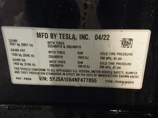 2022 Tesla Model S Plaid with VIN 5YJSA1E64NF477855, listed as a IAAI auction lot 41470591 with Not provided miles and . Bid and sale history available at DreamBid. Image 9.