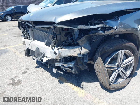2022 Mercedes-Benz GLC 300 with VIN W1N0G8DB7NV331330, listed as a IAAI auction lot 42396553 with Not provided miles and . Bid and sale history available at DreamBid. Image 6.